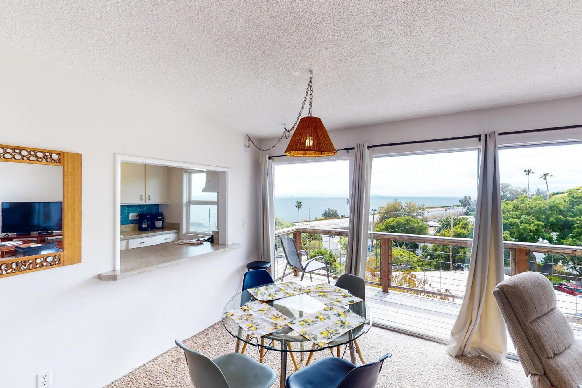 Lillie Adventure Villa Summerland Exterior photo